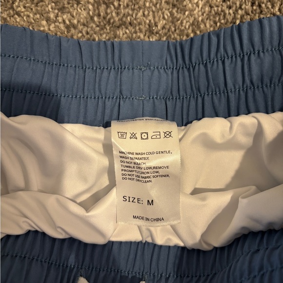 Soothfeel Women's Blue Athletic Shorts M - Picture 6 of 7